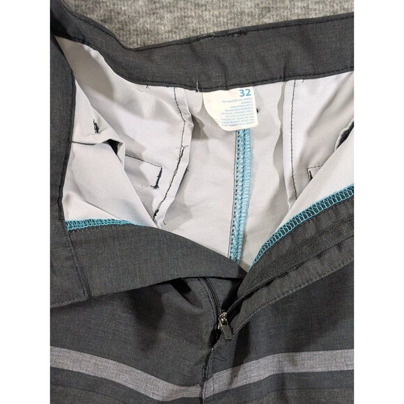 Academy Mens Grey and Black Shorts Zipper Pocket Detail Size 32 Casual, Travel - Picture 12 of 16